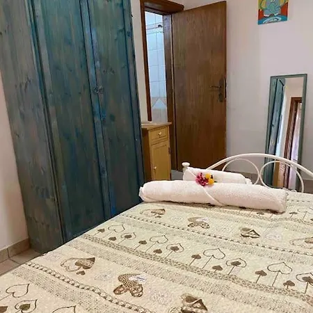 Apartment Con Vista Mare, Macchie *
